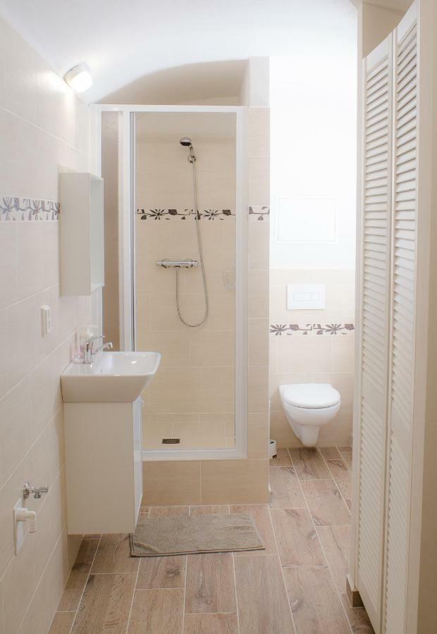 Juestel Apartment Литомержице Экстерьер фото